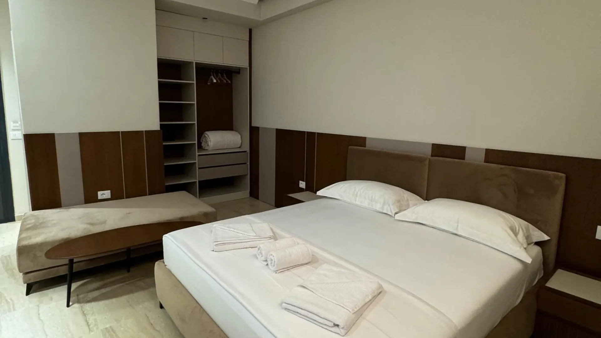 Hotel Anchor Luxury Rooms Vlorë