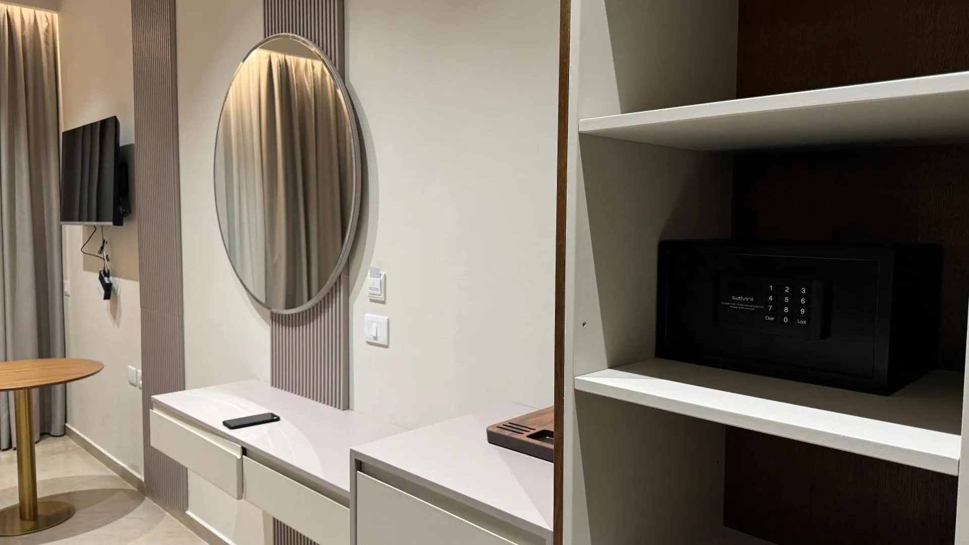 Hotel Anchor Luxury Rooms Vlorë