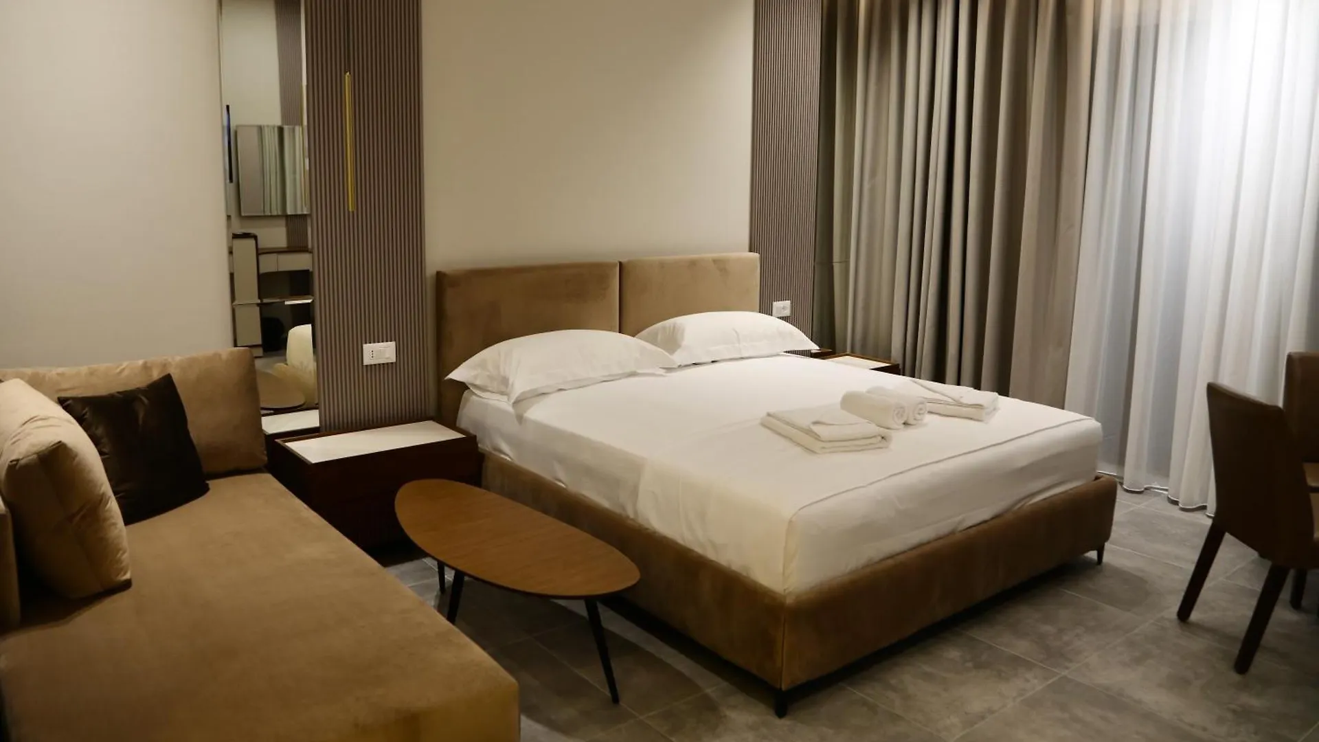 Anchor Luxury Rooms Vlorë Albania