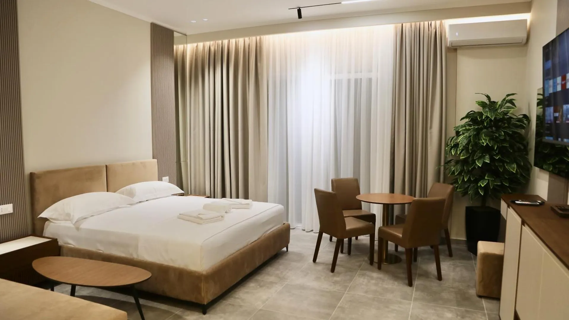 **** Hotel Anchor Luxury Rooms Vlorë Albania